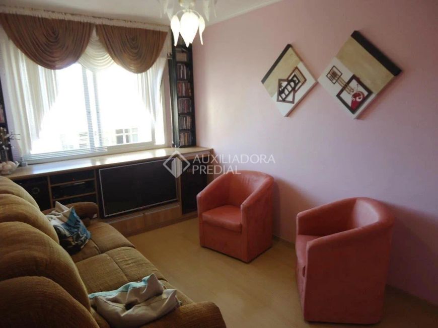 Apartamento no bairro São Pelegrino