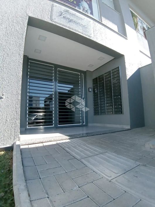 Apartamento em Desvio Rizzo