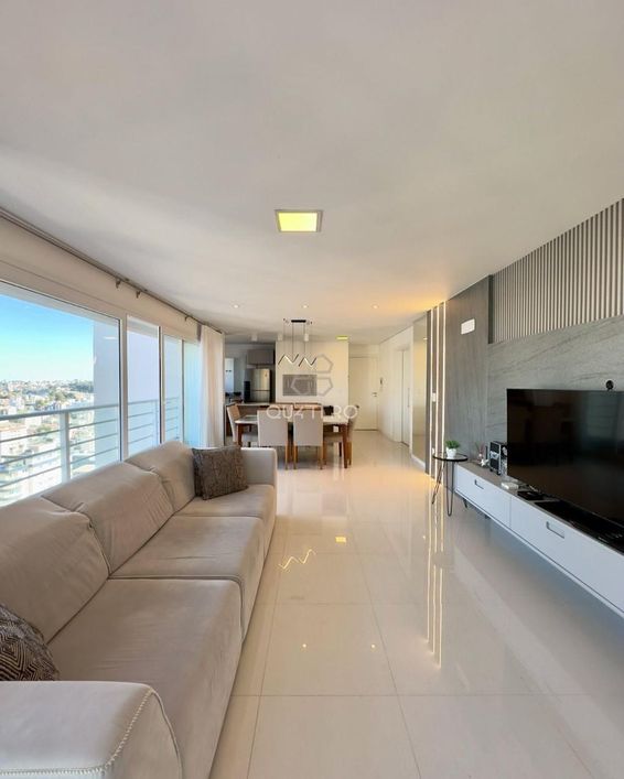 Apartamento em ótima localização e Linda vista da cidade