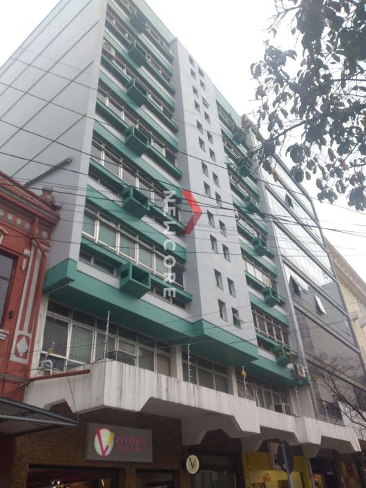 Loja em Avenida Júlio de Castilhos - Centro - Caxias do Sul/RS