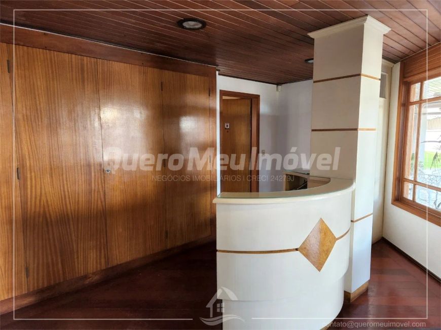 Apartamento semimobiliado no Saint Etienme
