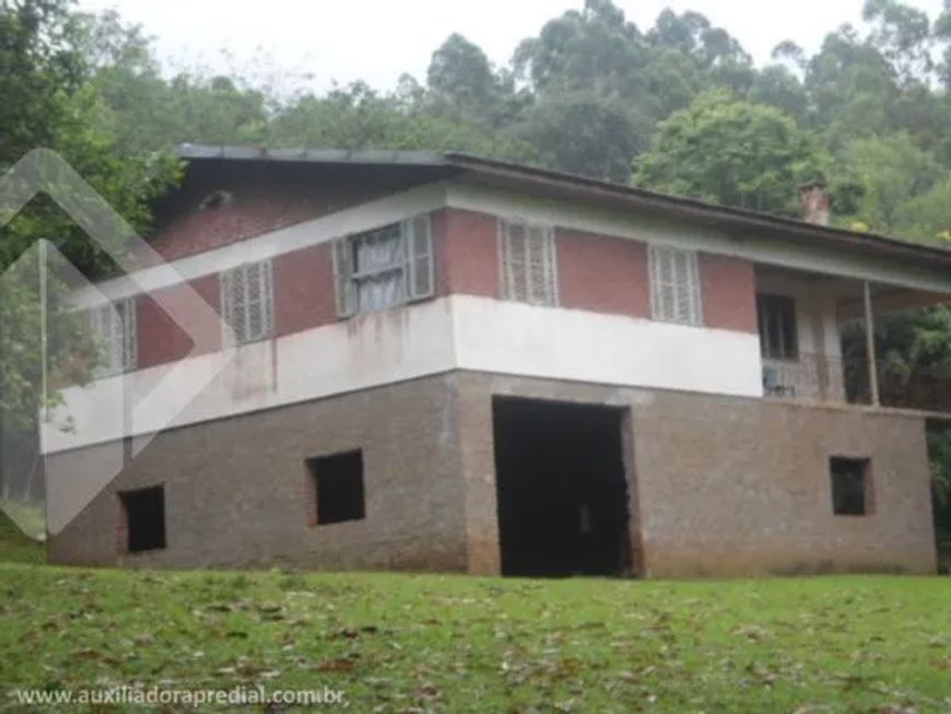 Área de Terras com 14,5 Hectares e Acesso ao Rio Cai - Ideal para Pousada ou Empreendimento