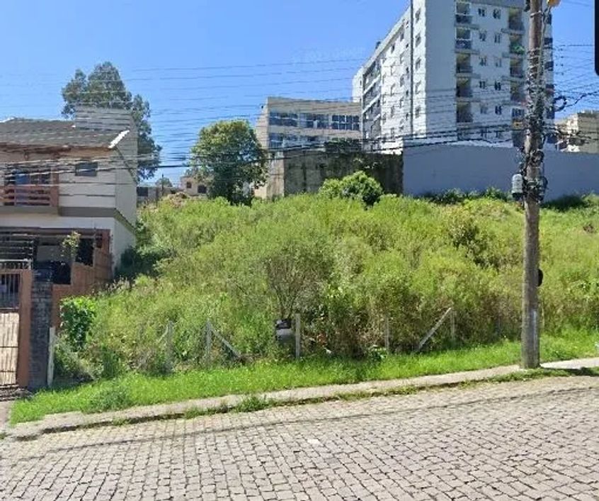 BENTOALVES vende terreno com testada de 12m, em ótima localização, b. Vinhedos em Caxias do Sul - RS