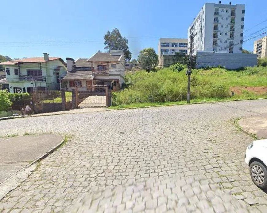 BENTOALVES vende terreno com testada de 12m, em ótima localização, b. Vinhedos em Caxias do Sul - RS