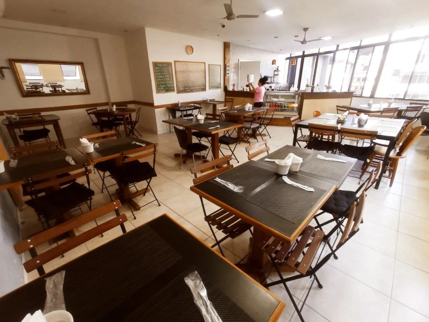 Real Up Vende: Magnifica sala no melhor prédio