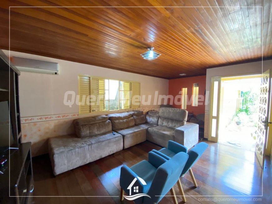 Casa a venda no bairro Desvio Rizzo