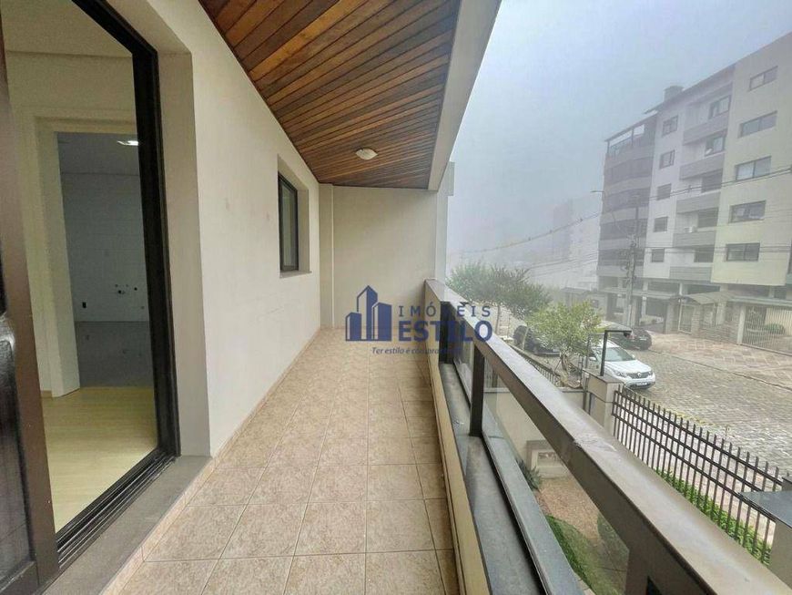Apartamento com 3 dormitórios à venda, 115 m² por R$ 555.000,00 - Sanvitto - Caxias do Sul/RS
