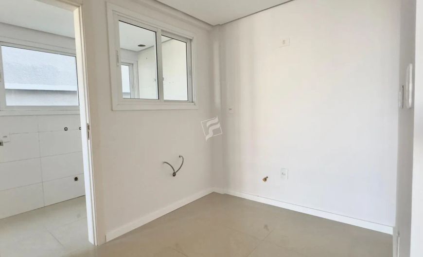 FULCHER IMÓVEIS Vende: Localizado no bairro Panazzolo, em Caxias do Sul/RS, este apartamento de 3 do