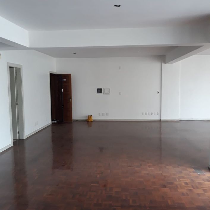 Sala/Conjunto para venda possui 160 metros quadrados em Centro - Caxias do Sul - Rio Grande do Sul