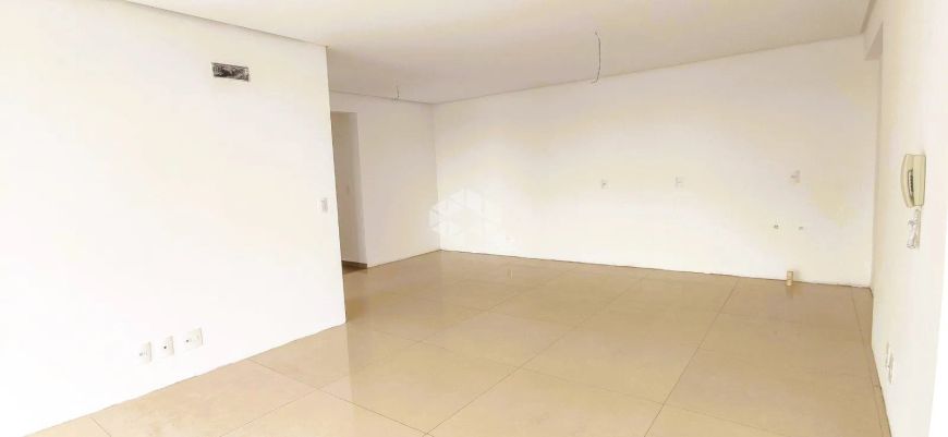 Apartamento espaçoso, 131 m², a 3 minutos do Shopping Villagio Caxias!