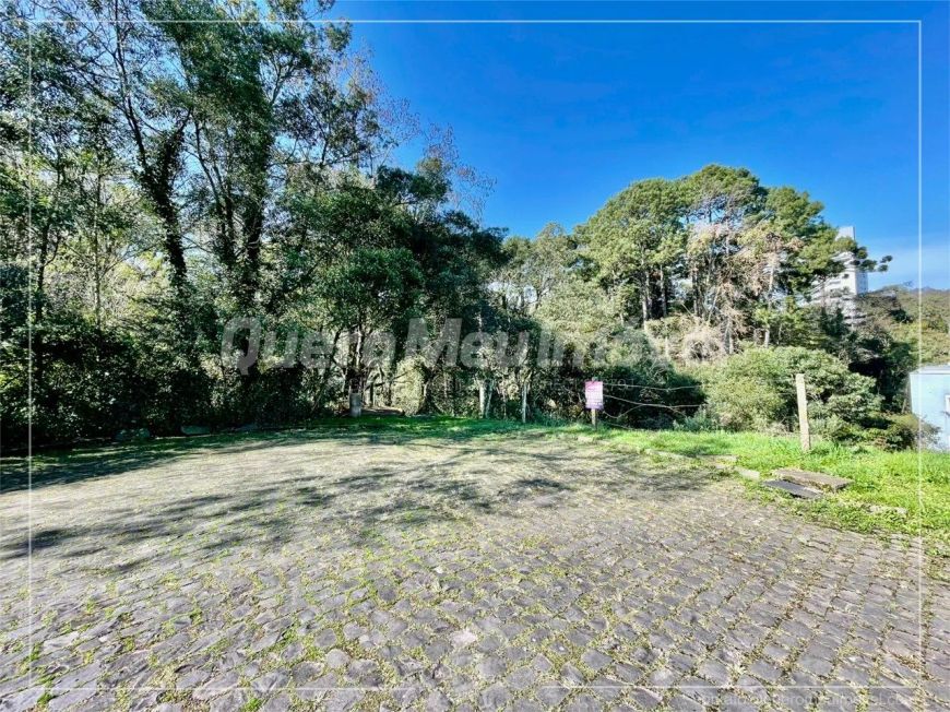Terreno à venda no Jardim América.
