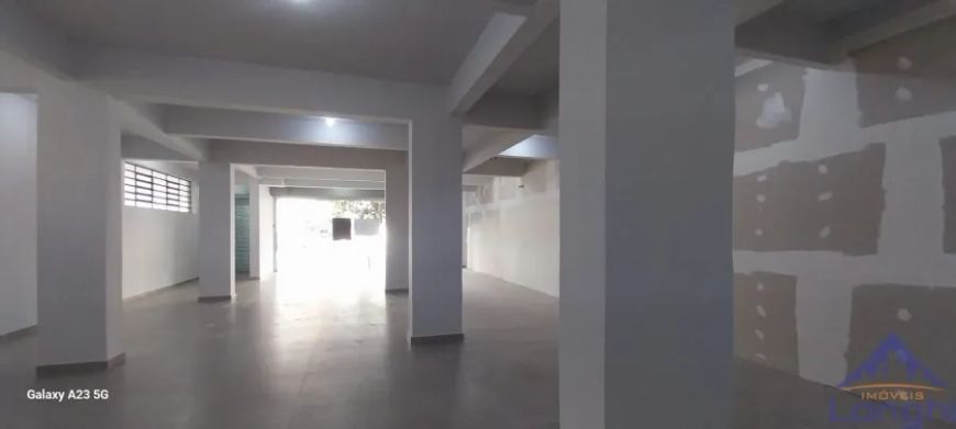 SALA TÉRREA COMERCIAL