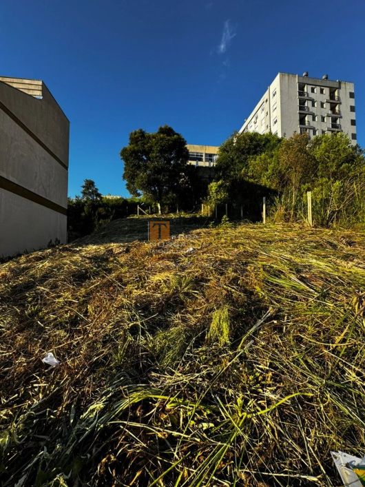 Terreno 360m² à venda, Vinhedos, em Caxias do Sul- RS