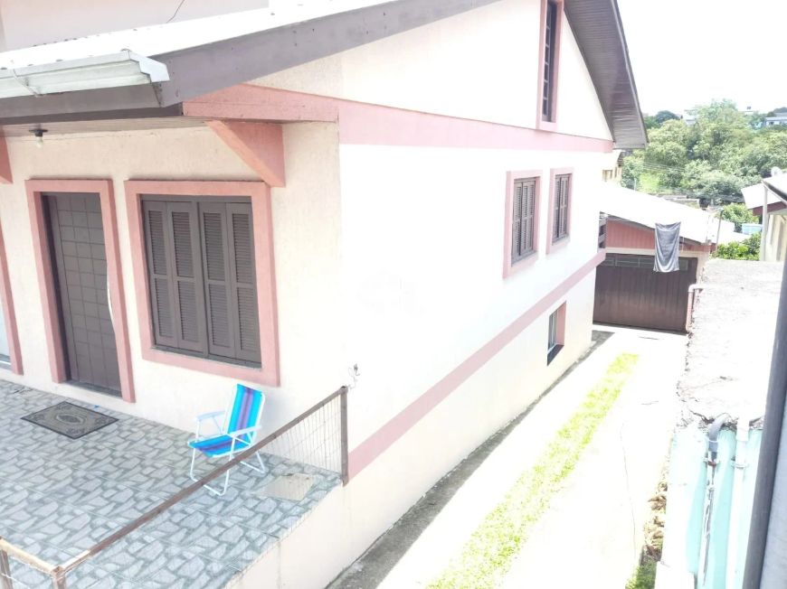 Casa dois pavimentos