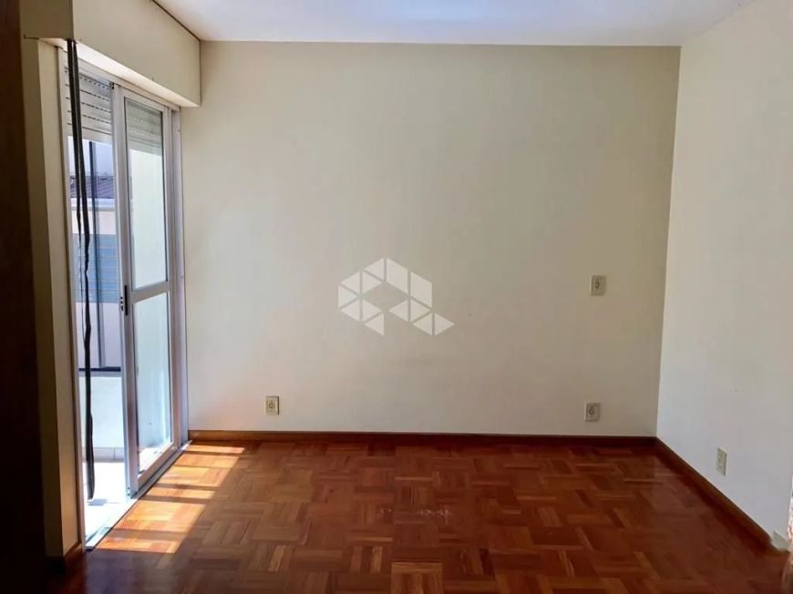 EXCELENTE APARTANEMTO NO SÃO PELEGRINO