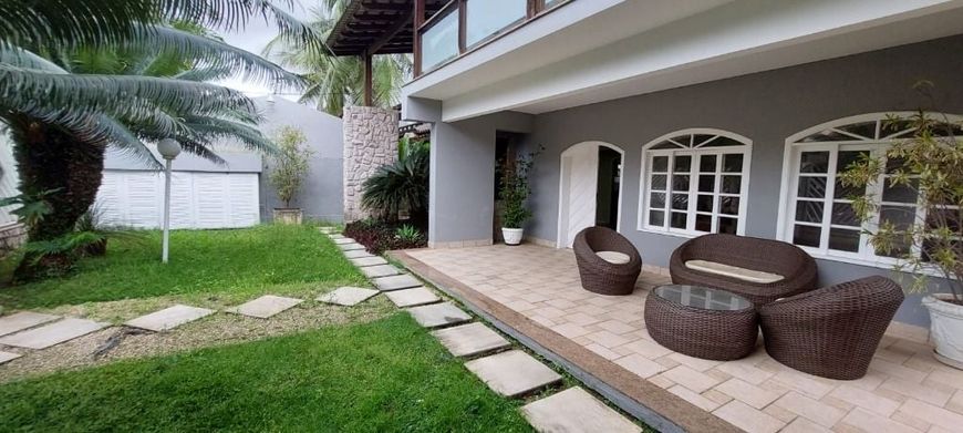 Anil | Casa 4 quartos, sendo 2 suites