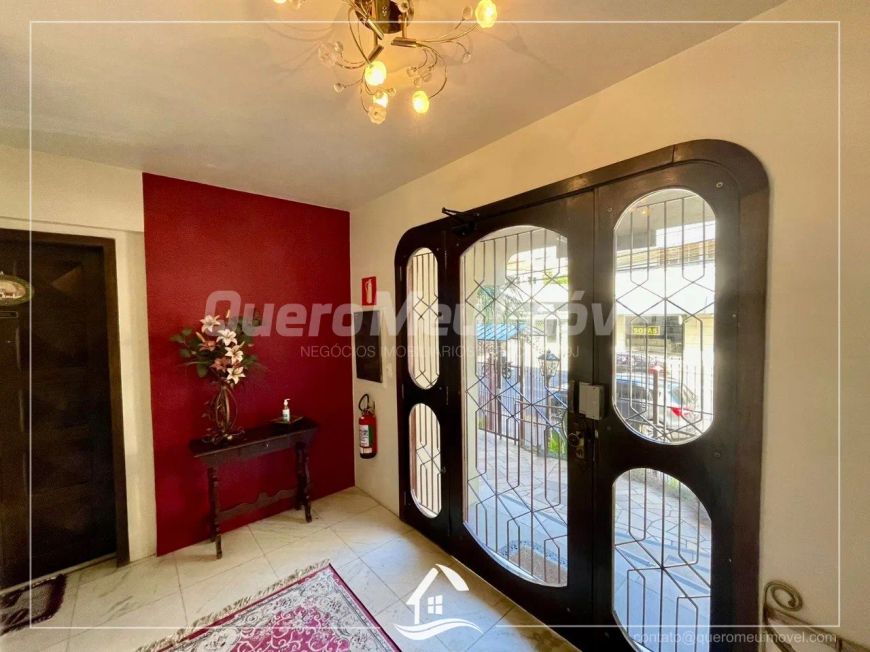Apartamento a venda em São pelegrino