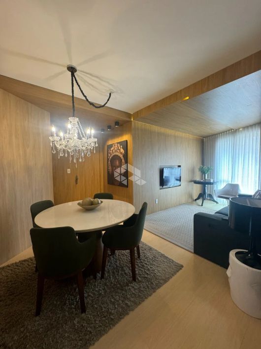 Apartamento 2 dormitórios com suíte sacada e 1 vaga de garagem Nossa Sra. da Saúde