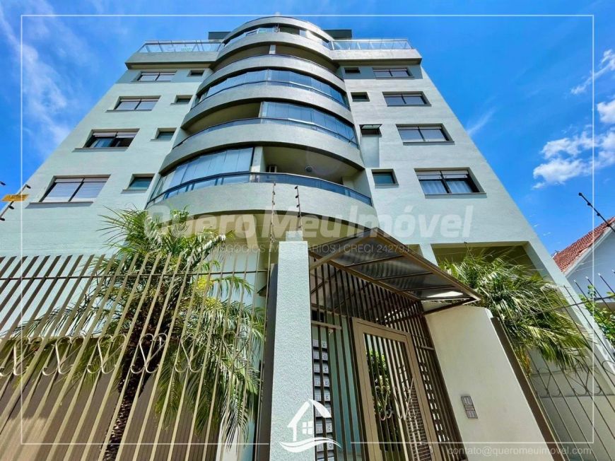 Apartamento a venda em São Pelegrino