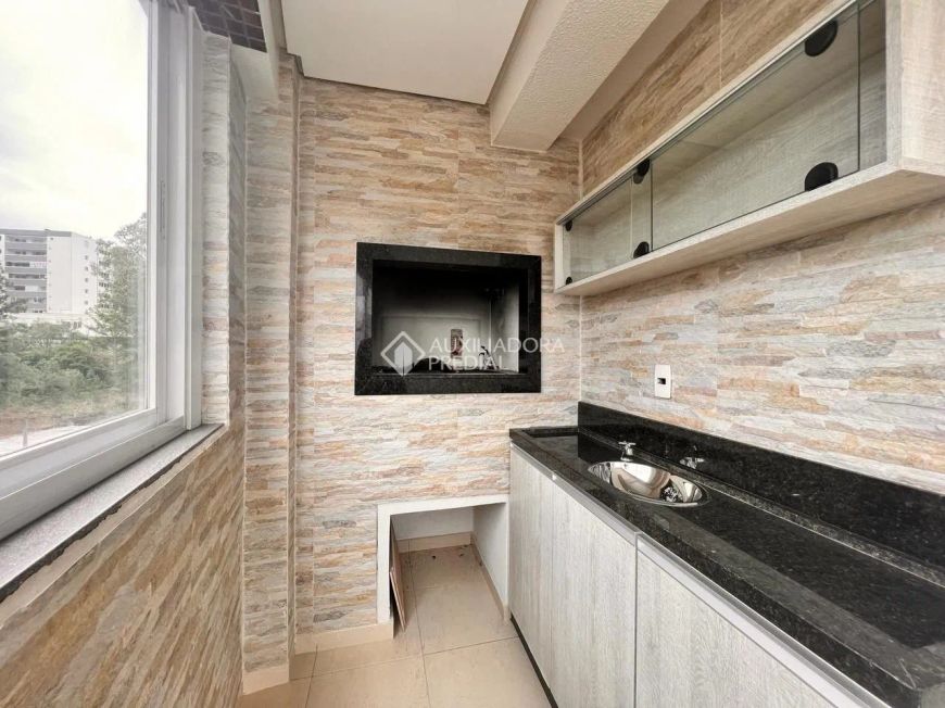 Apartamento no bairro Charqueadas