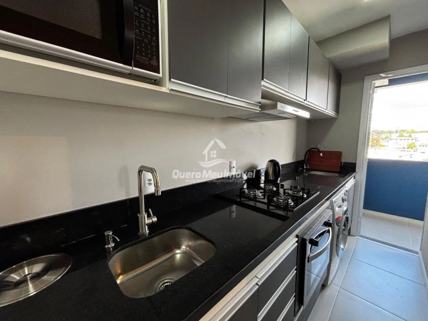 Apartamento mobiliado e decorado no De Lazzer