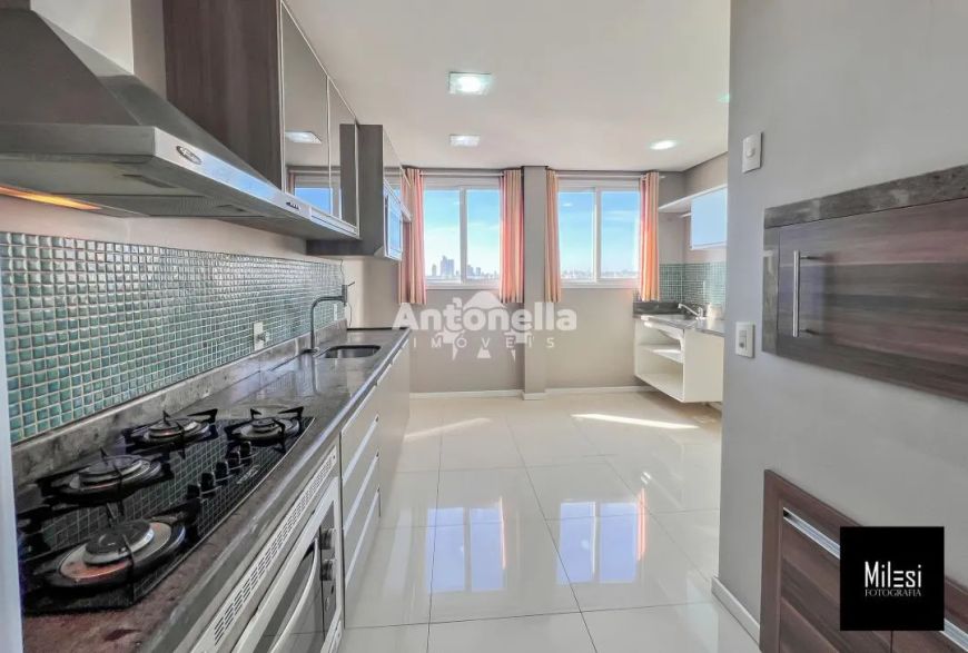 Apartamento à venda no Panazzolo REF: 7958