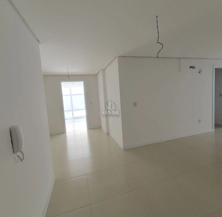 Excelentes apartamentos com 110,64m² de área privativa, 3 dormitórios sendo 1 suíte, banheiro social