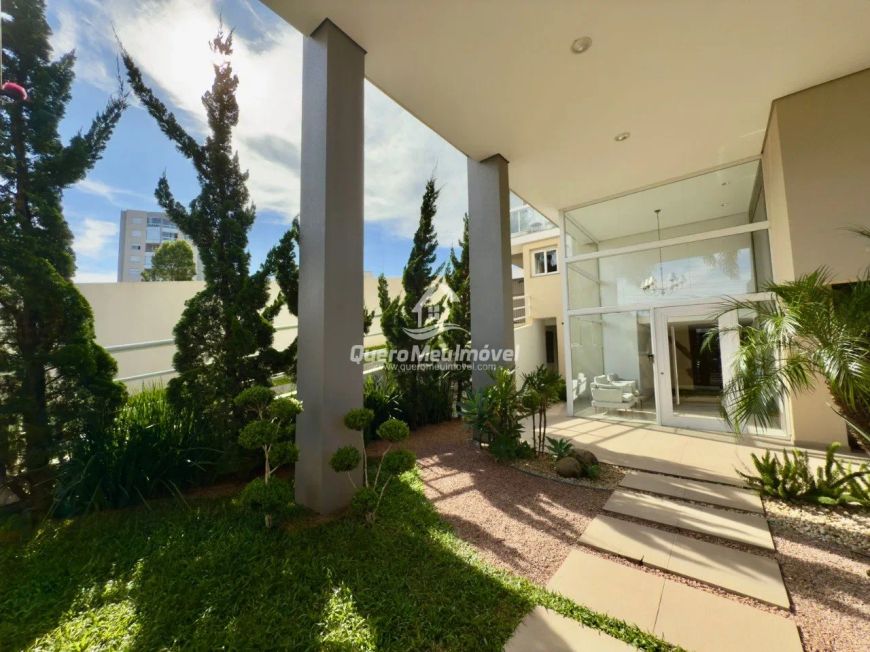 Apartamento semimobiliado no Jardim América
