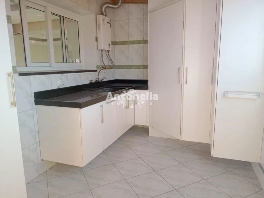 Apartamento à venda no bairro Pio X REF: 6834
