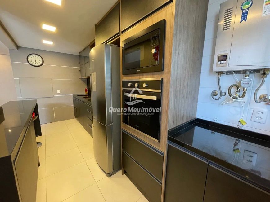 3 dormitórios mobiliado com terraço e 2 vagas