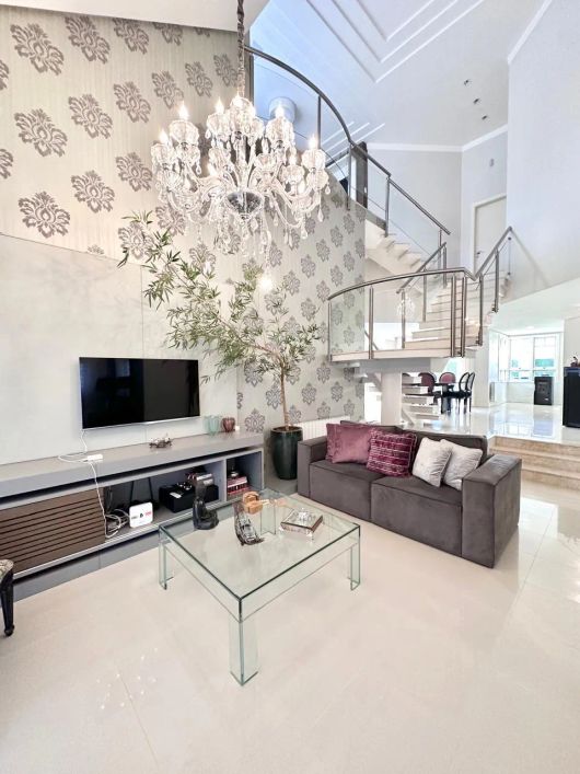 RESIDENCIA NO BAIRRO COLINA SORRISO