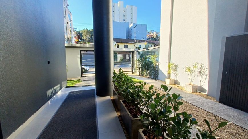 Venda de Apartamento em Caxias do Sul-RS, bairro Parque dos Vinhedos