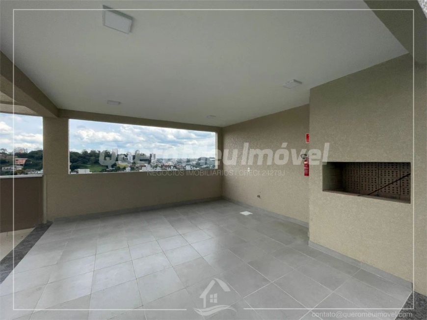 Apartamento à venda no Panazzolo.