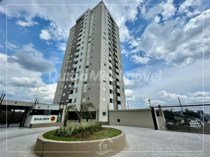 Apartamento à venda no Panazzolo.