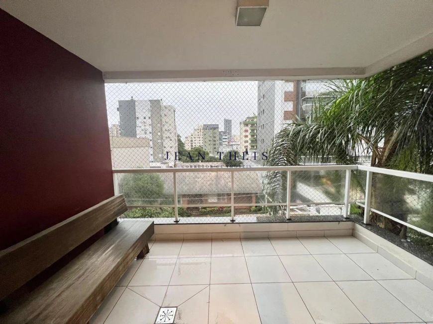 Apartamento Mobiliado à venda no bairro Panazzolo