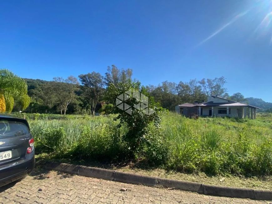 Terreno 1540m2 localizado na linha 40.