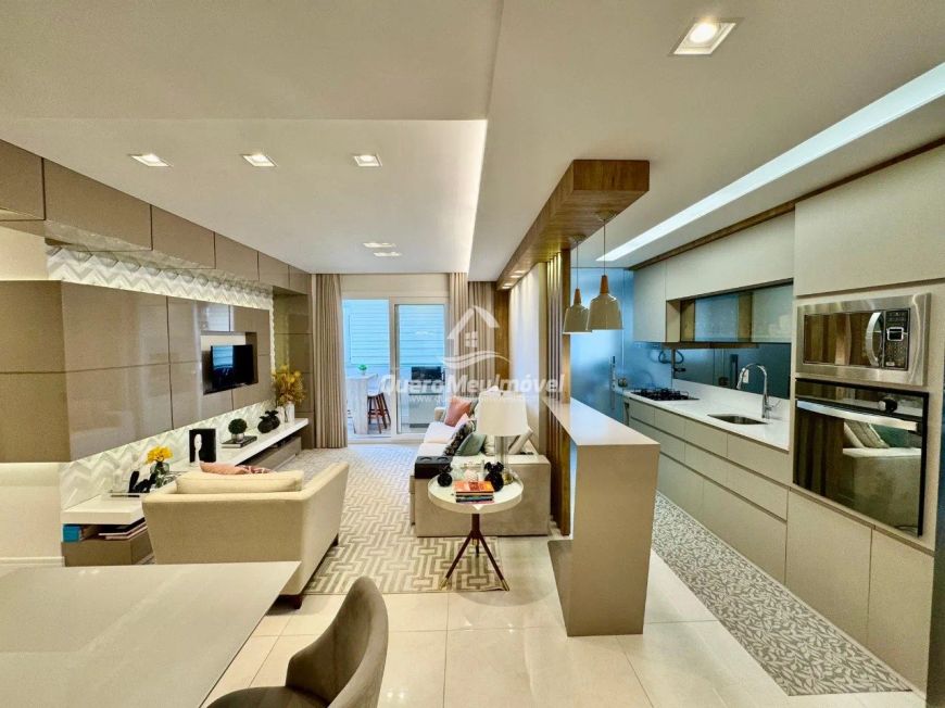 Apartamento com 3 dormitórios mobiliado