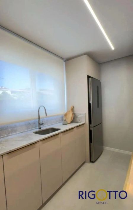 Imóvel para venda possui 262 metros quadrados com 3 quartos em Panazzolo - Caxias do Sul - RS