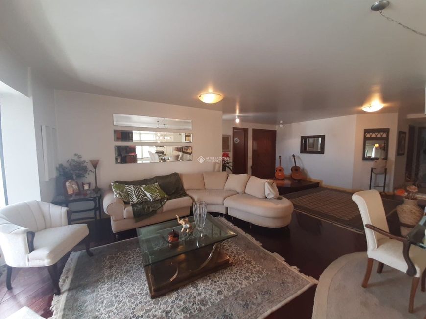 Apartamento no bairro Exposição