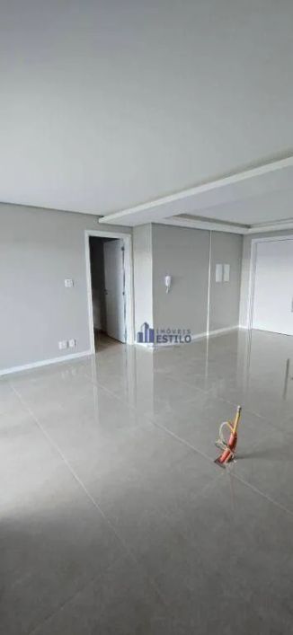 Apartamento com 3 dormitórios à venda, 108 m² por R$ 840.500,00 - Sanvitto - Caxias do Sul/RS