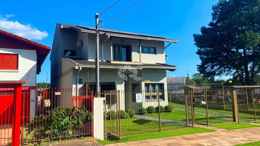 Ótima casa no Bairro Interlagos em Caxias do Sul.