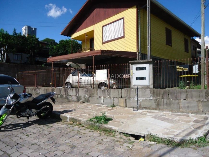 Amplo terreno para construção residencial ou comercial