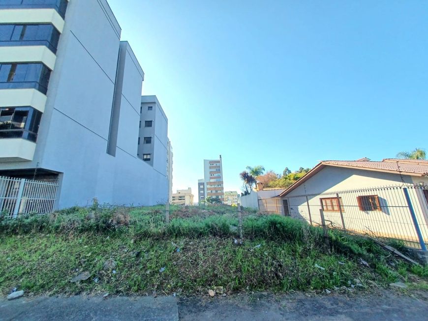 Venda de Terreno em Caxias do Sul-RS, bairro Sanvitto