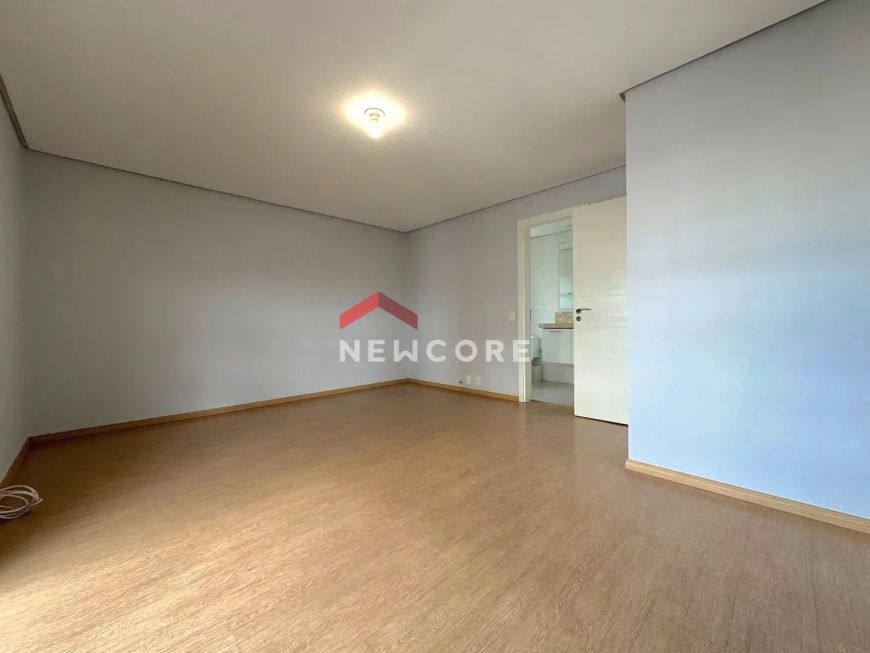 Apartamento em Avenida Therezinha Pauletti Sanvitto - Sanvitto - Caxias do Sul/RS