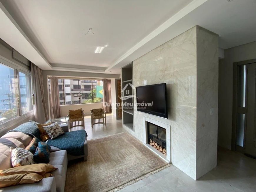 Apartamento mobiliado e decorado no Exposição