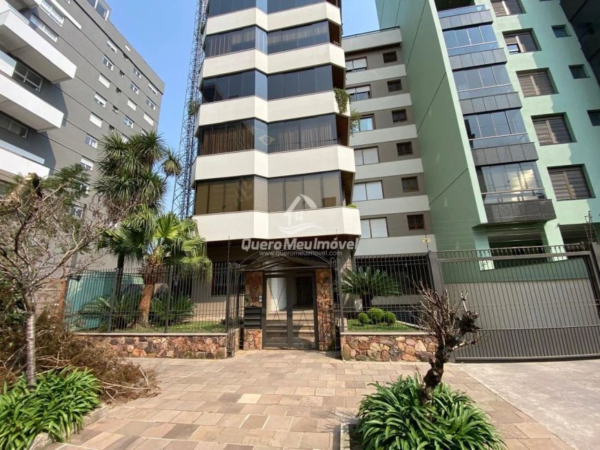 Apartamento mobiliado e decorado no Exposição
