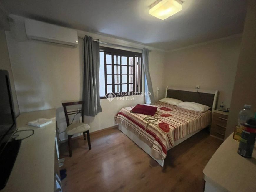 Casa à venda no Desvio Rizzo, Caxias do Sul