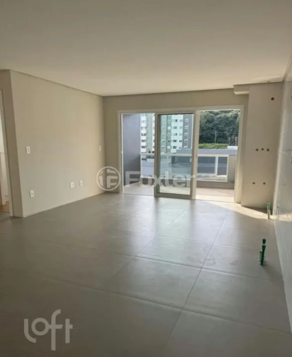 Apartamento à venda Rua Honeyde Bertussi, Nossa Senhora da Saúde - Caxias do Sul