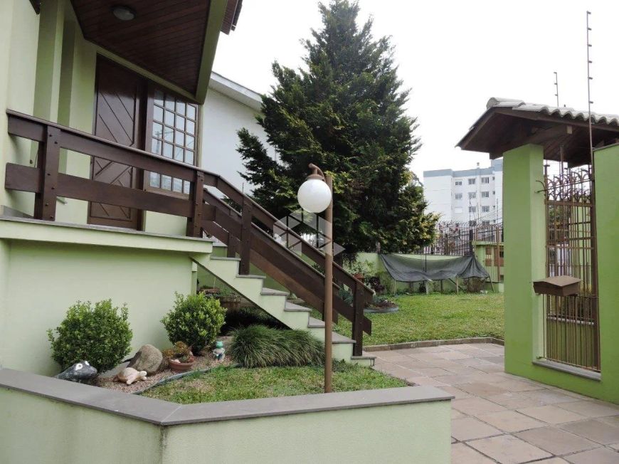 Casa em Cinquentenário