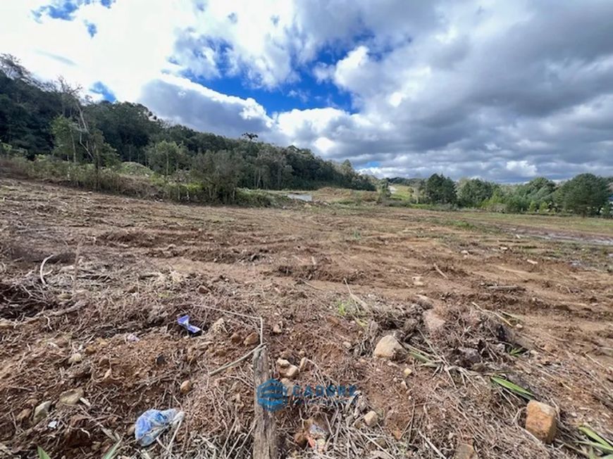 Oportunidade para construção de pavilhão,